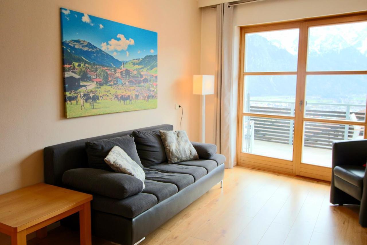 Sun Apartments - With Dolomiten Panorama Lienz Bagian luar foto