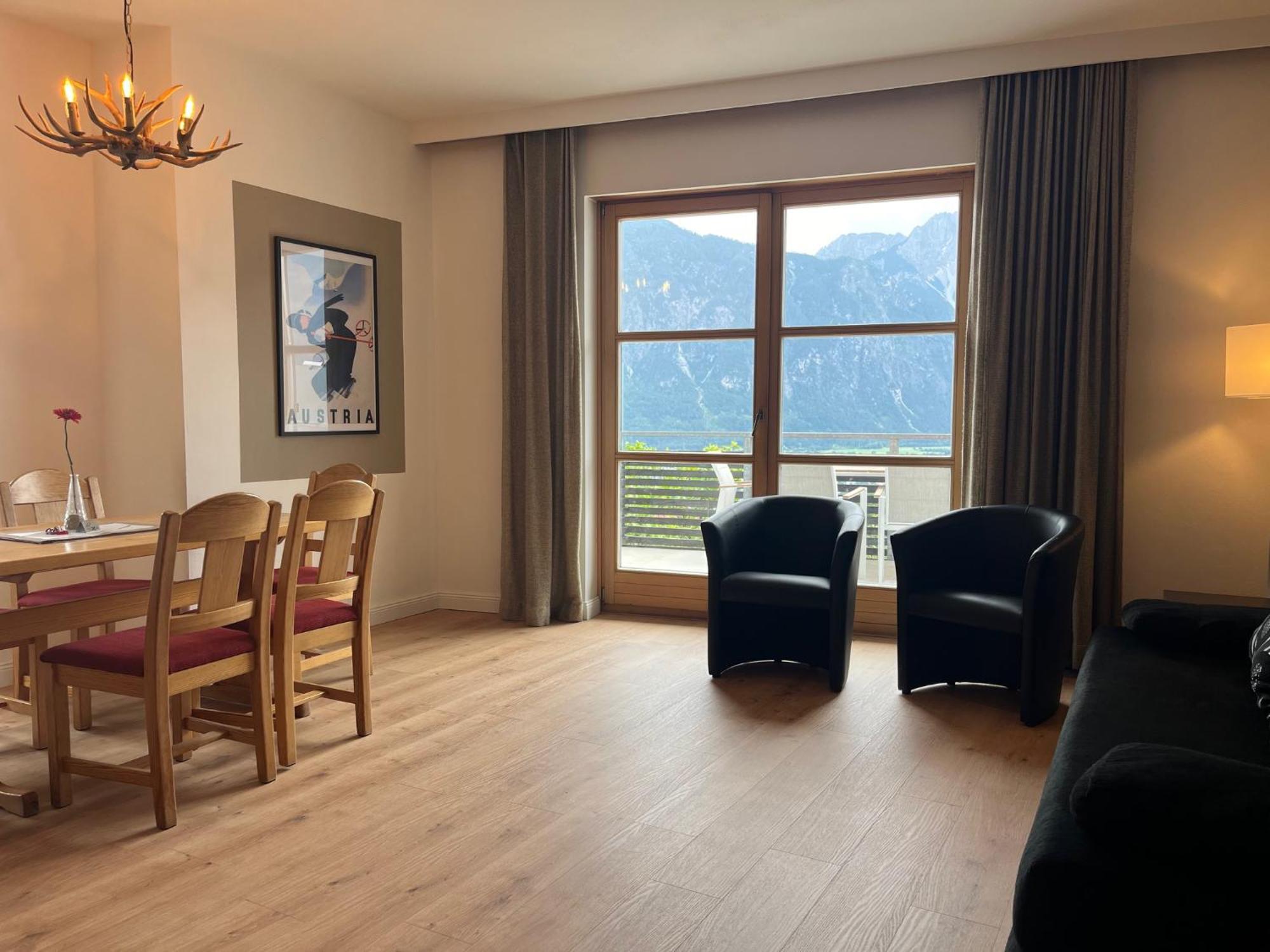 Sun Apartments - With Dolomiten Panorama Lienz Bagian luar foto