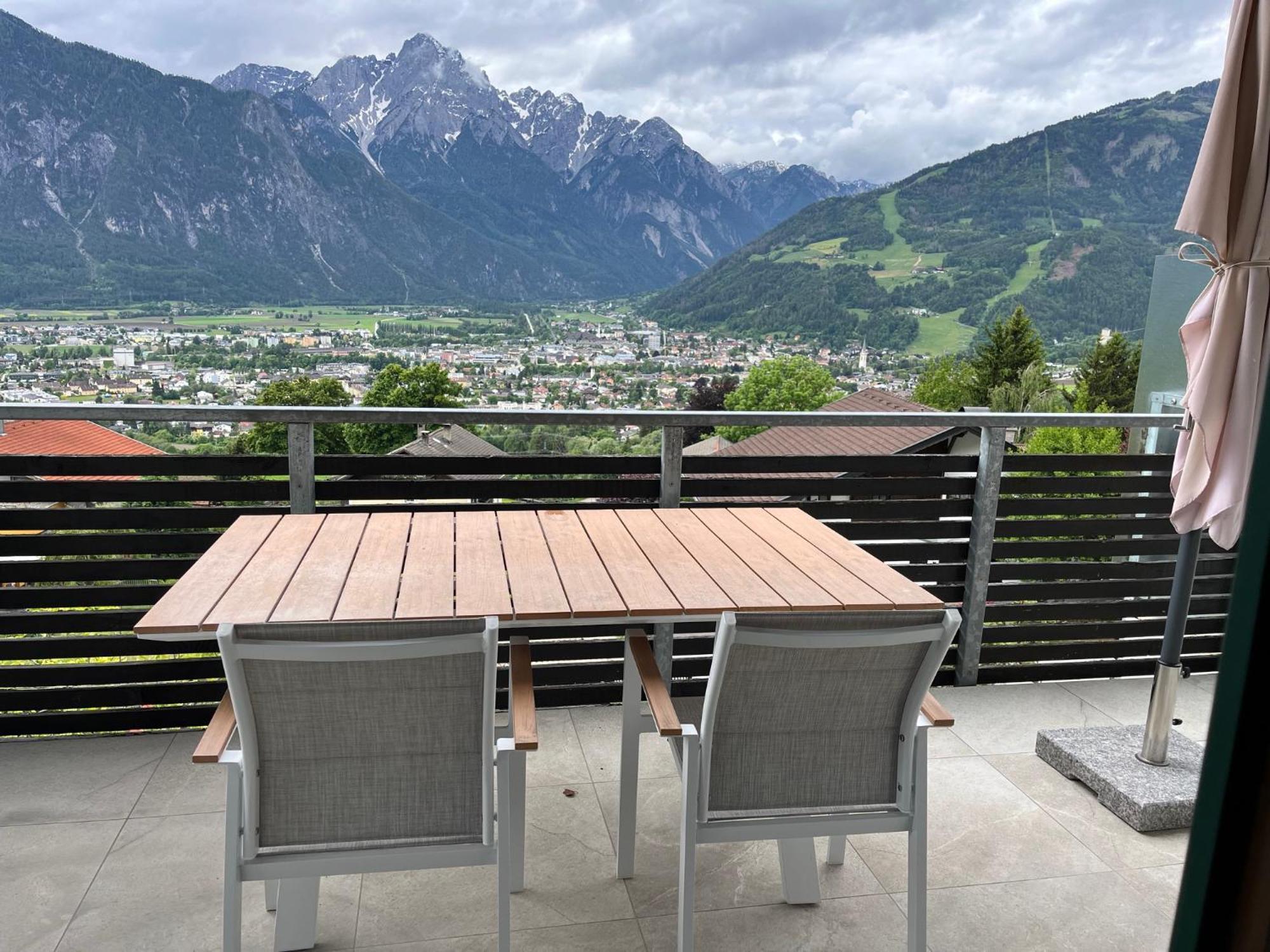 Sun Apartments - With Dolomiten Panorama Lienz Bagian luar foto
