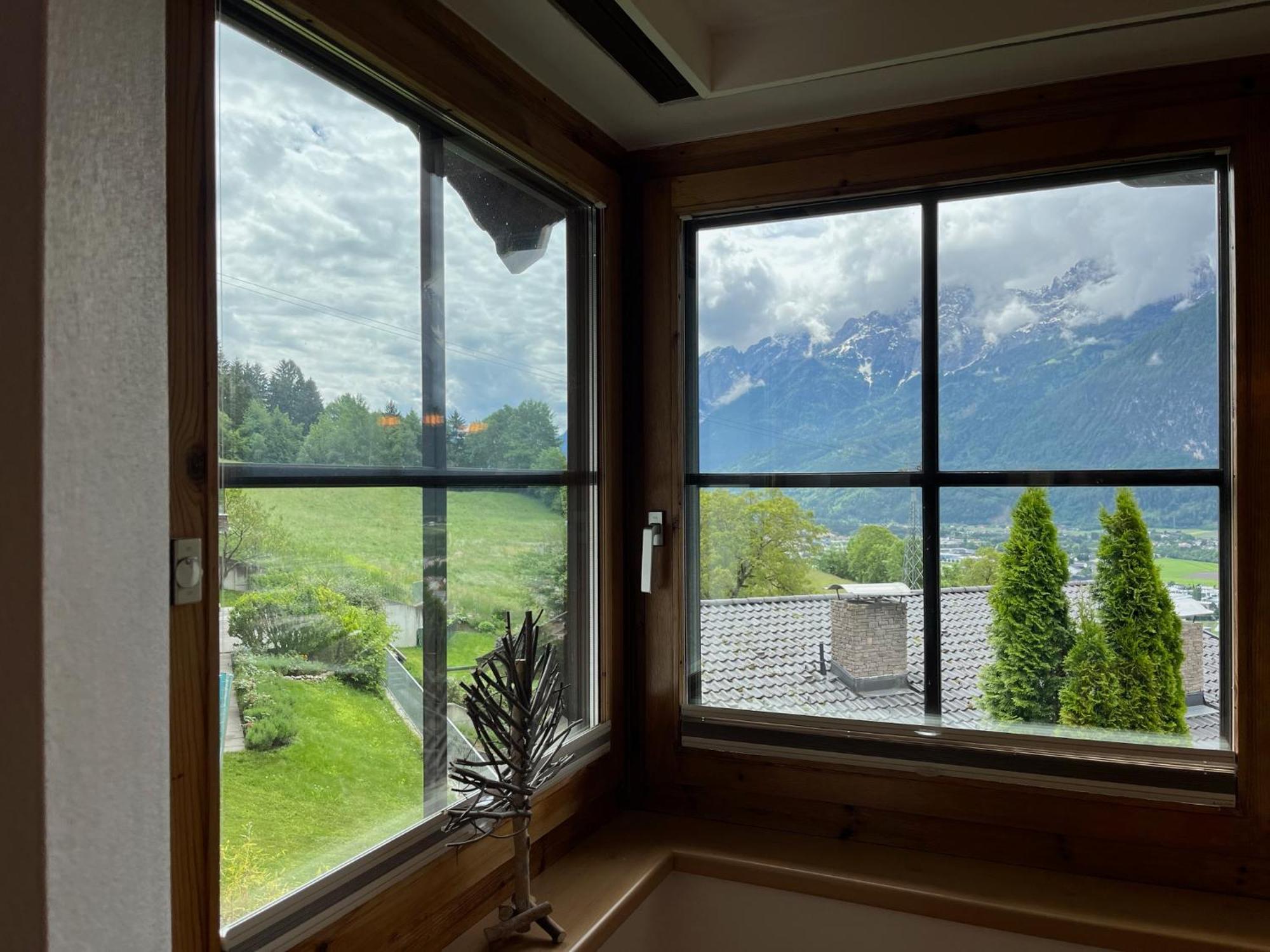 Sun Apartments - With Dolomiten Panorama Lienz Bagian luar foto